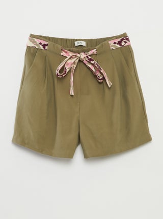 Short met contrasterende riem 'JDY'