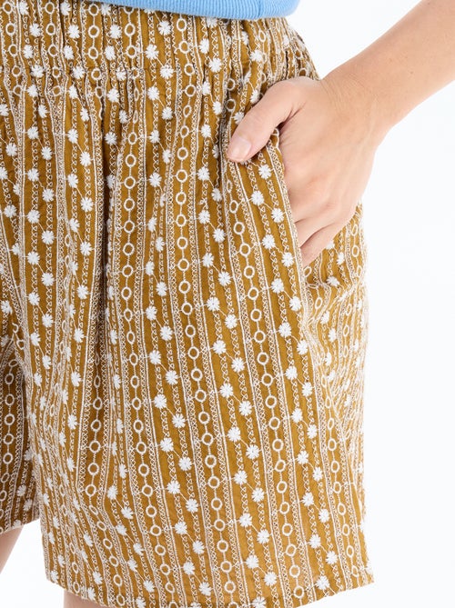 Short met elastische taille en borduursels - Kiabi