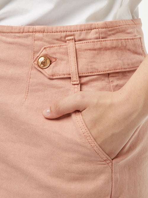 Short met goudkleurige knopen - Kiabi