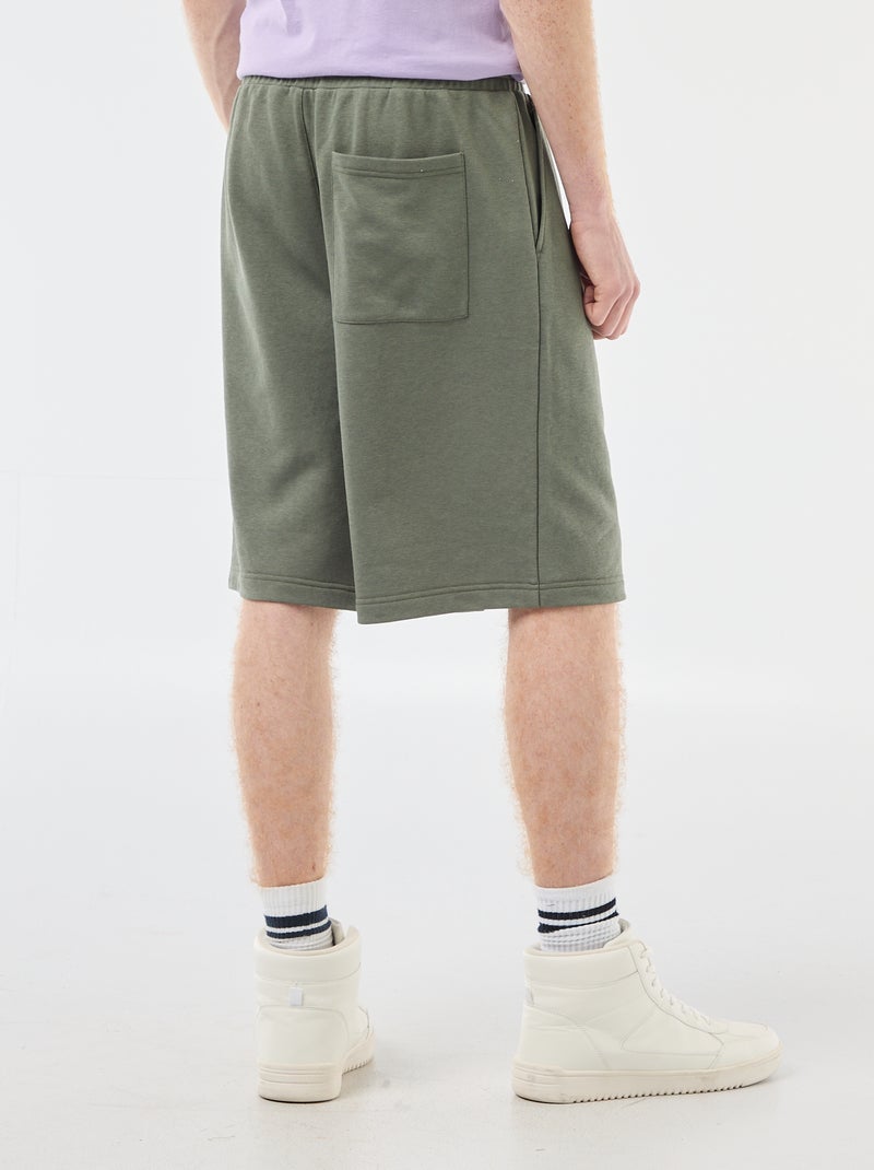 Short met patch van effen katoen Groen - Kiabi