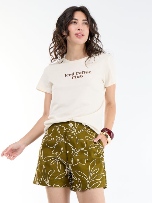 Short met standaardtaille en geborduurde motieven - Kiabi