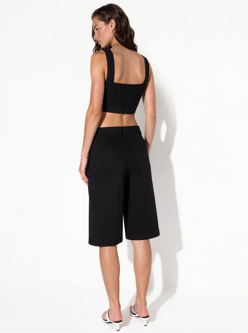 Short mi-long à jambes larges et coupe confortable hiccup - Kiabi Short mi-long à jambes larges et coupe confortable hiccup - Kiabi
