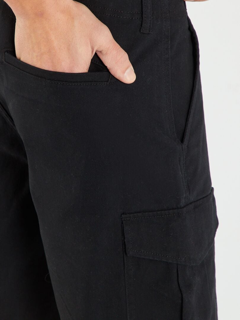 Short 'Produkt' avec poches noir - Kiabi