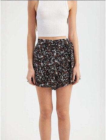 Short taille haute fleuri avec ceinture hiccup