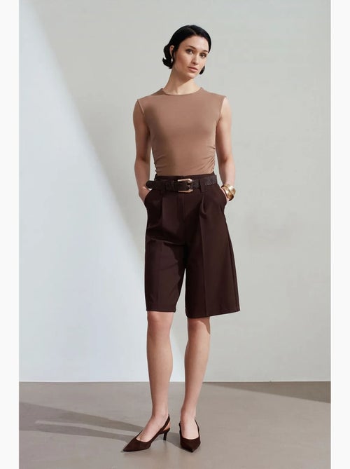 Short tailleur à taille haute et ceinture dilvin - Kiabi Short tailleur à taille haute et ceinture dilvin - Kiabi