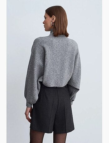 Short tailleur à taille haute et ceinture dilvin