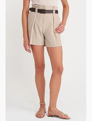 Short tailleur en crêpe avec ceinture dilvin