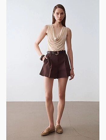 Short tailleur en popeline de coton à taille haute et ceinture dilvin