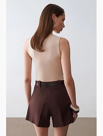 Short tailleur en popeline de coton à taille haute et ceinture dilvin