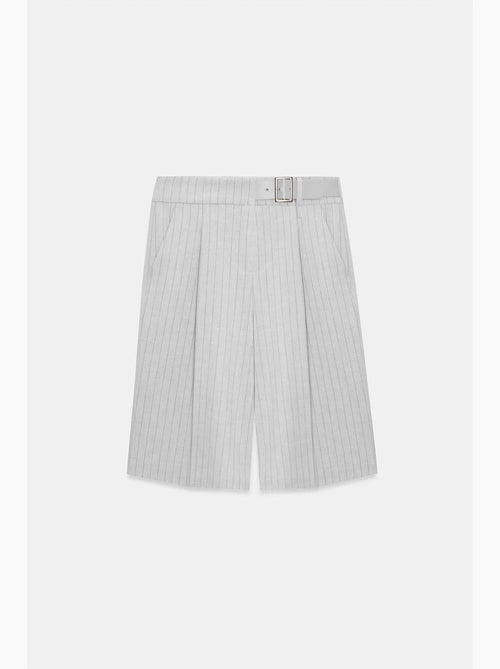 Short tailleur rayé à taille haute et ceinture dilvin - Kiabi Short tailleur rayé à taille haute et ceinture dilvin - Kiabi