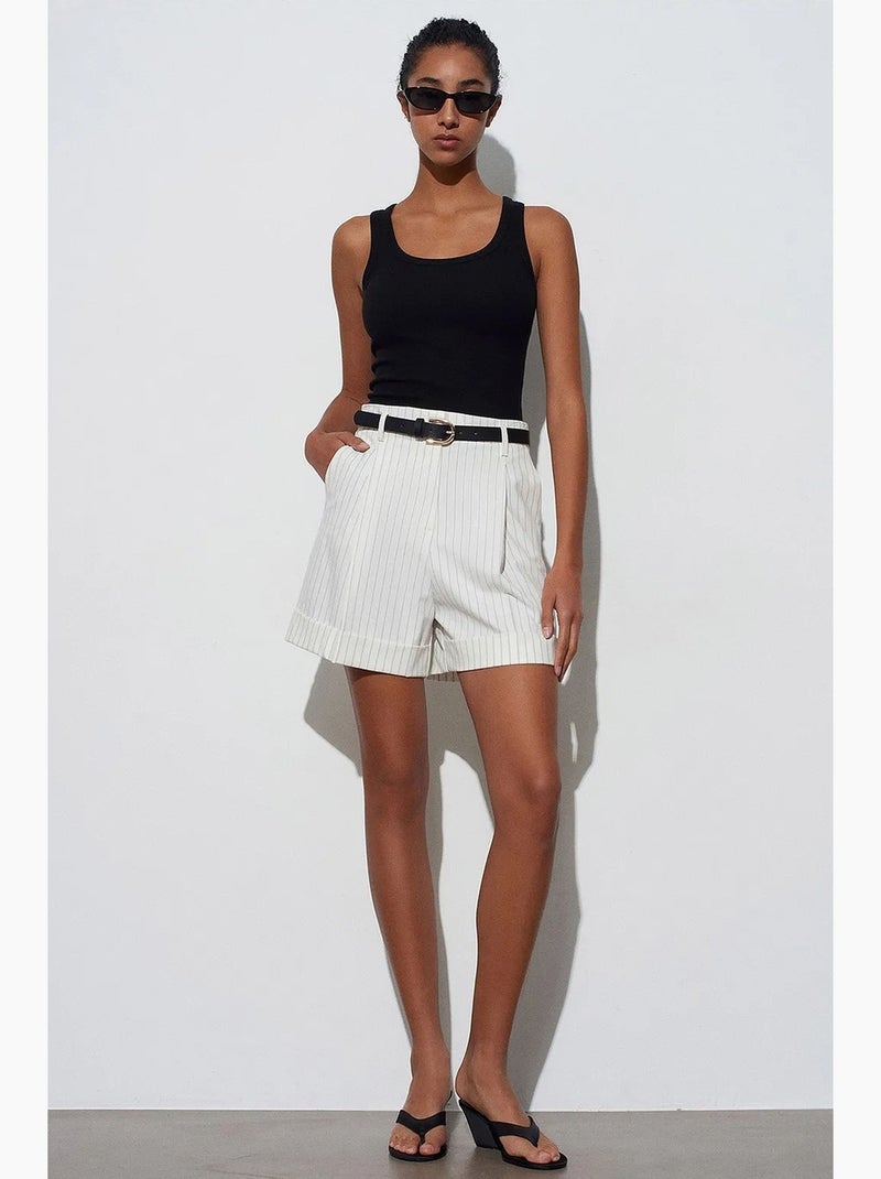 Short tailleur rayé en crêpe, taille haute dilvin Blanc cassé - Kiabi