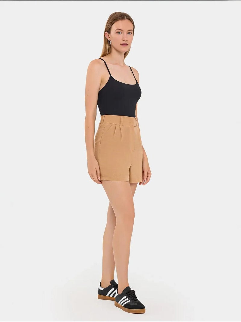 Short tissé plissé taille haute Marron - Kiabi