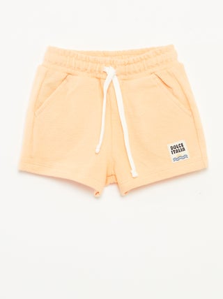 Short uni avec poches
