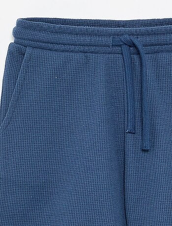 Short van gewafelde stof