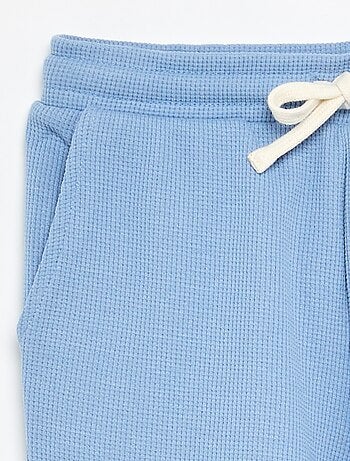 Short van gewafelde stof
