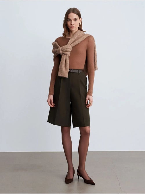 Shorts met hoge taille, ceintuur en wijde pijp dilvin - Kiabi Shorts met hoge taille, ceintuur en wijde pijp dilvin - Kiabi