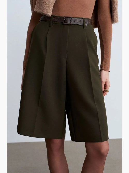 Shorts met hoge taille, ceintuur en wijde pijp dilvin - Kiabi Shorts met hoge taille, ceintuur en wijde pijp dilvin - Kiabi