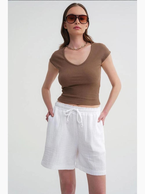 Shorts texturés à taille haute et jambe large mixray - Kiabi Shorts texturés à taille haute et jambe large mixray - Kiabi