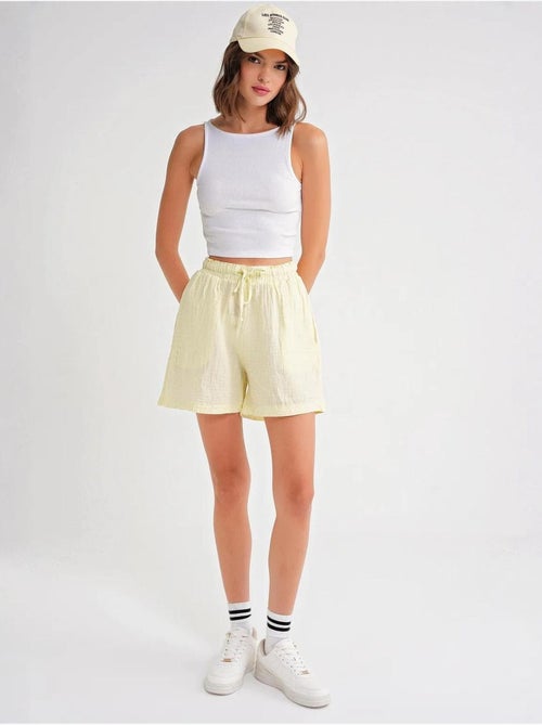 Shorts texturés à taille haute et jambe large mixray - Kiabi Shorts texturés à taille haute et jambe large mixray - Kiabi