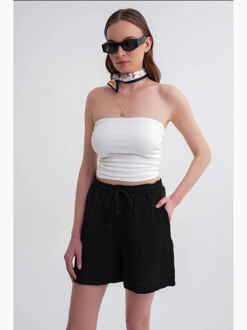 Shorts texturés à taille haute et jambe large mixray - Kiabi Shorts texturés à taille haute et jambe large mixray - Kiabi