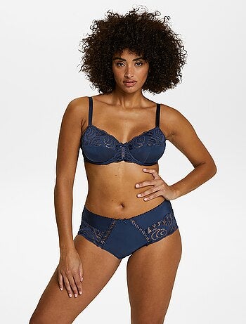 Shorty en dentelle 'Sans complexe'