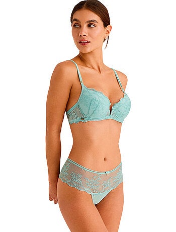 Shorty string manuela