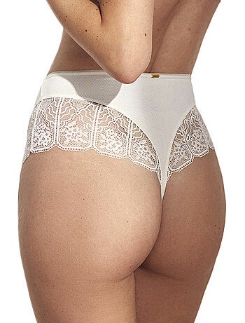 Shorty string nicole mariage
