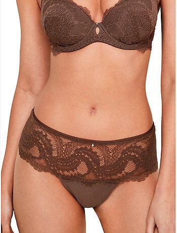 Shorty string renatta