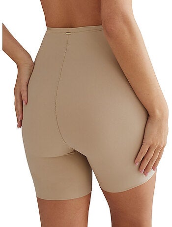 Shorty taille haute gainant curves