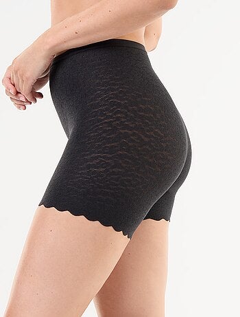 Shorty uni en dentelle