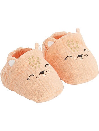 Sierra babymutsje en -schoentjes