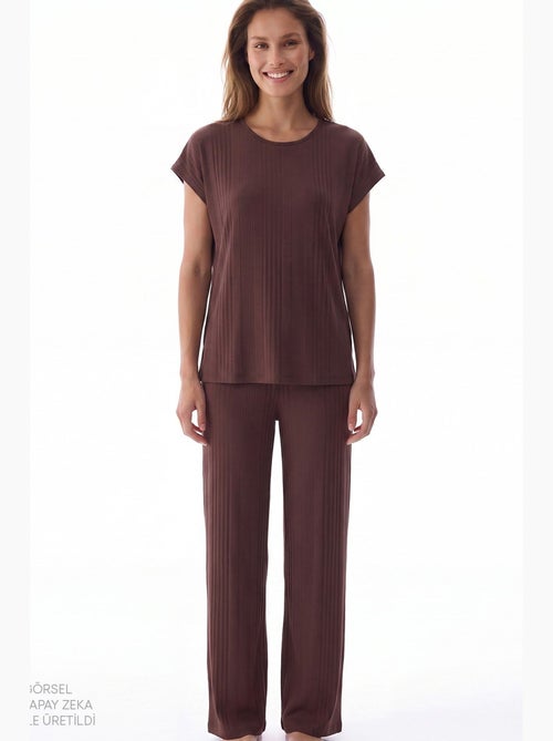 Sleep mode geribd pyjamaset lang met korte mouwen penti - Kiabi Sleep mode geribd pyjamaset lang met korte mouwen penti - Kiabi