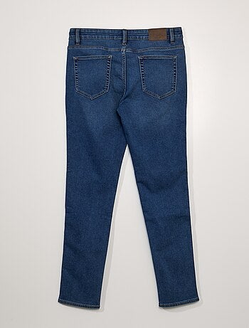 Slim-fit jeans