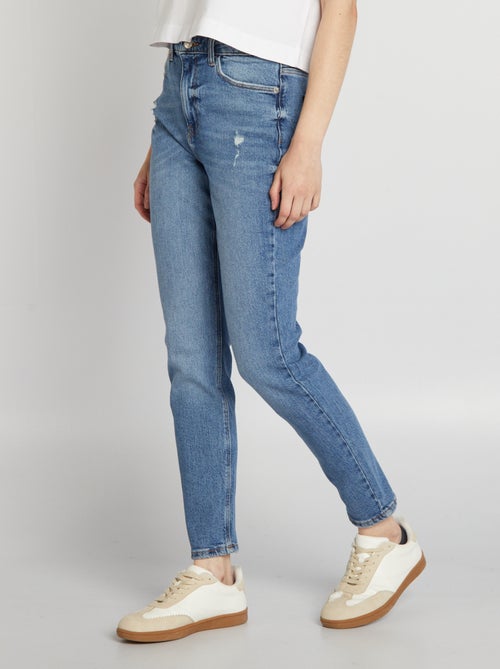 Slim-fit jeans met hoge taille en decoratieve slijtplekken - Kiabi