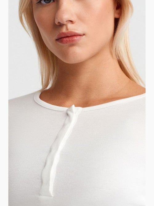 Slim fit jersey blouse met lange mouwen dilvin - Kiabi Slim fit jersey blouse met lange mouwen dilvin - Kiabi