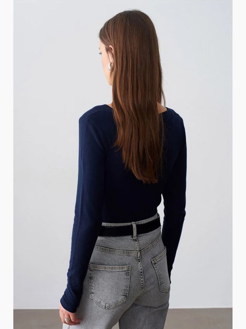 Slim fit ribgebreide trui met v-hals dilvin - Kiabi