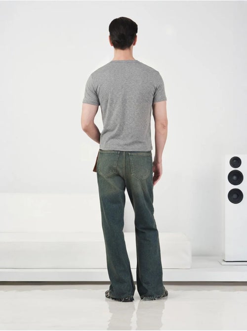 Slim fit t-shirt met ronde hals en knoopsluiting giesto - Kiabi Slim fit t-shirt met ronde hals en knoopsluiting giesto - Kiabi