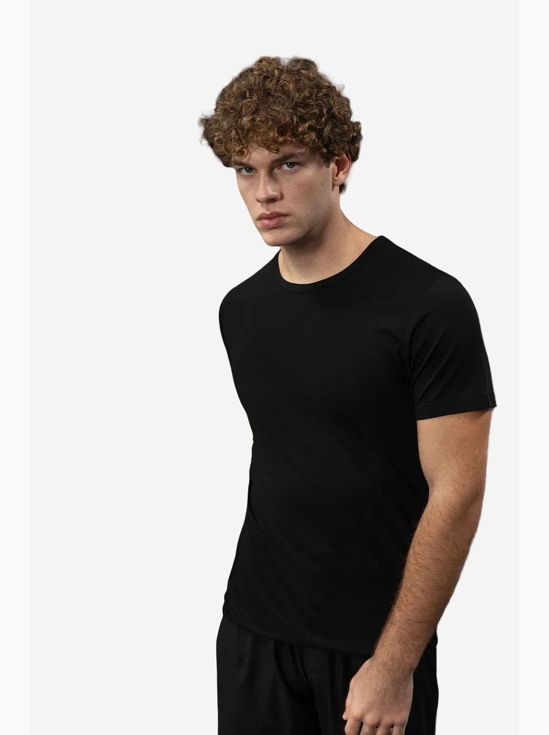 Slim-fit t-shirt van katoen met ronde hals giesto Zwart - Kiabi