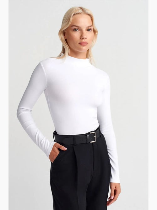 Slim fit top met lange mouwen en halve col dilvin - Kiabi Slim fit top met lange mouwen en halve col dilvin - Kiabi