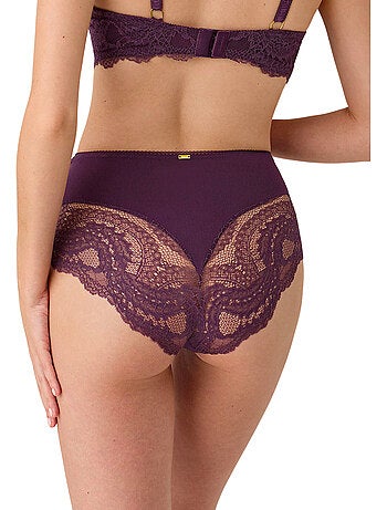 Slip met hoog middel en vormgevend effect renatta