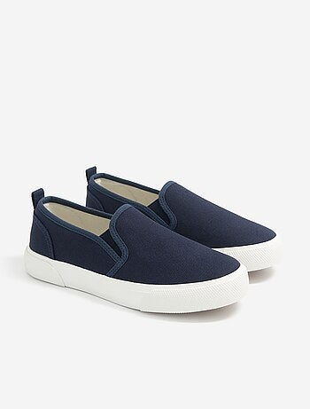 Slip-on sneakers