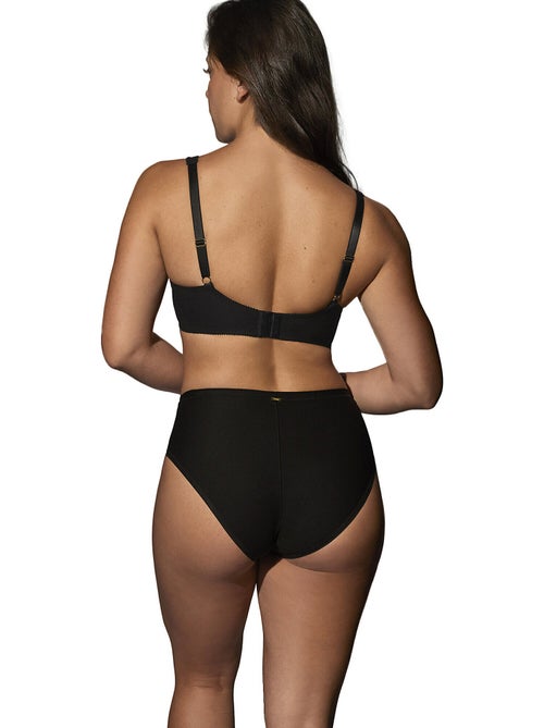 Slipe slip curves - Kiabi Slipe slip curves - Kiabi