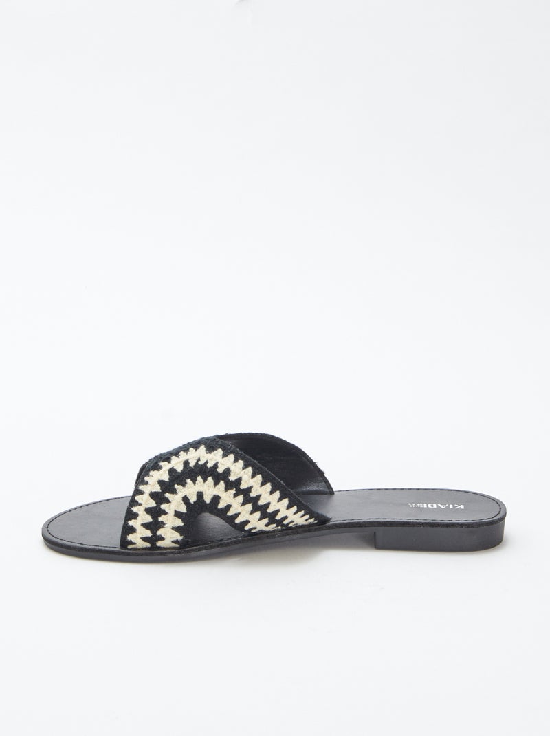Slippers met bandje in macramé ZWART - Kiabi