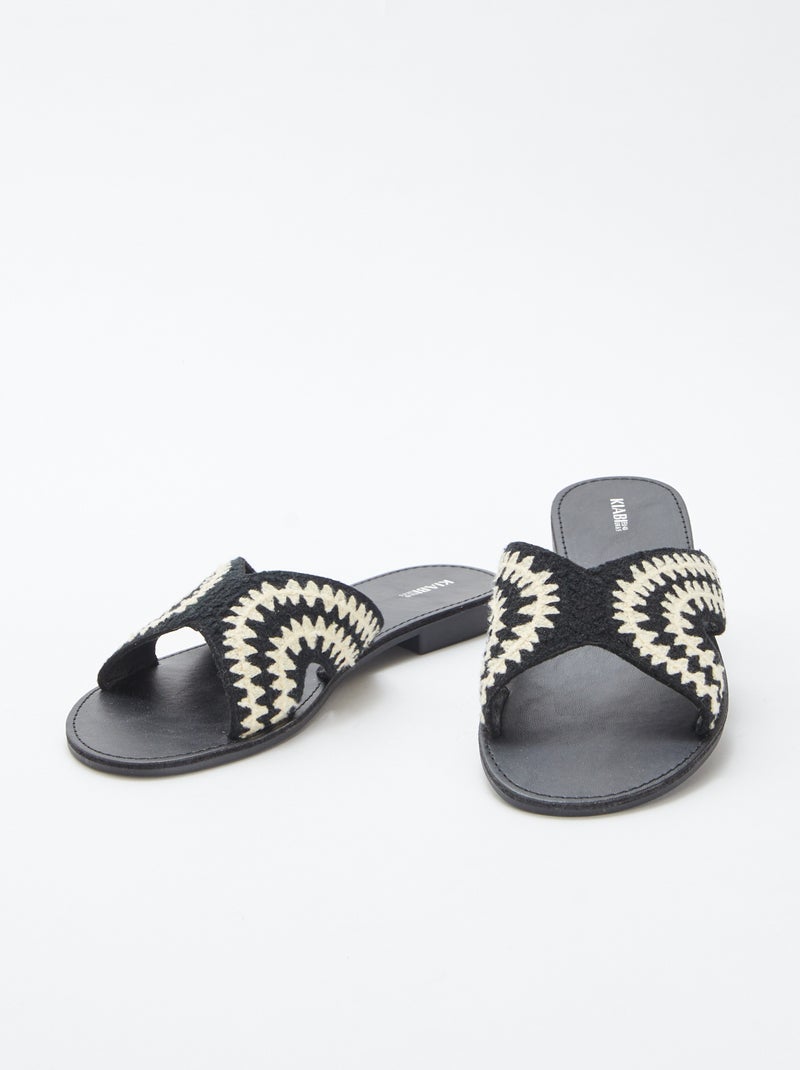 Slippers met bandje in macramé ZWART - Kiabi