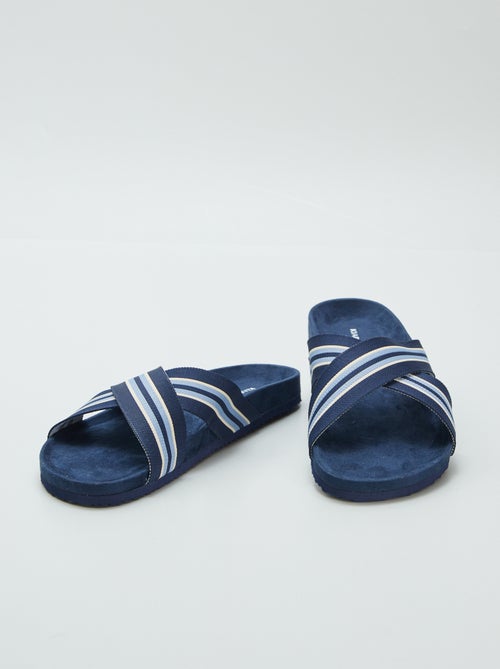 Slippers met gekruiste bandjes - Kiabi