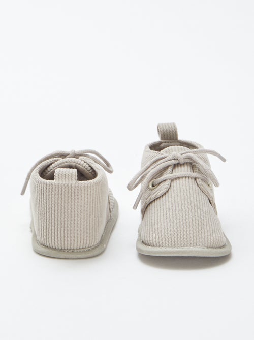 Sloffen met veters - Kiabi