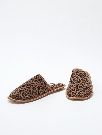 Sloffen van velours