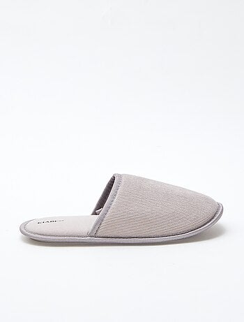 Sloffen van velours