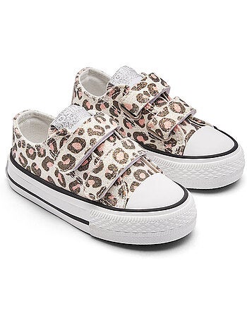 Sneakers conguitos bajas leopardo