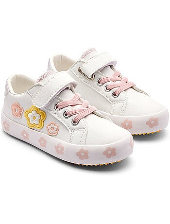 Sneakers conguitos flores tira